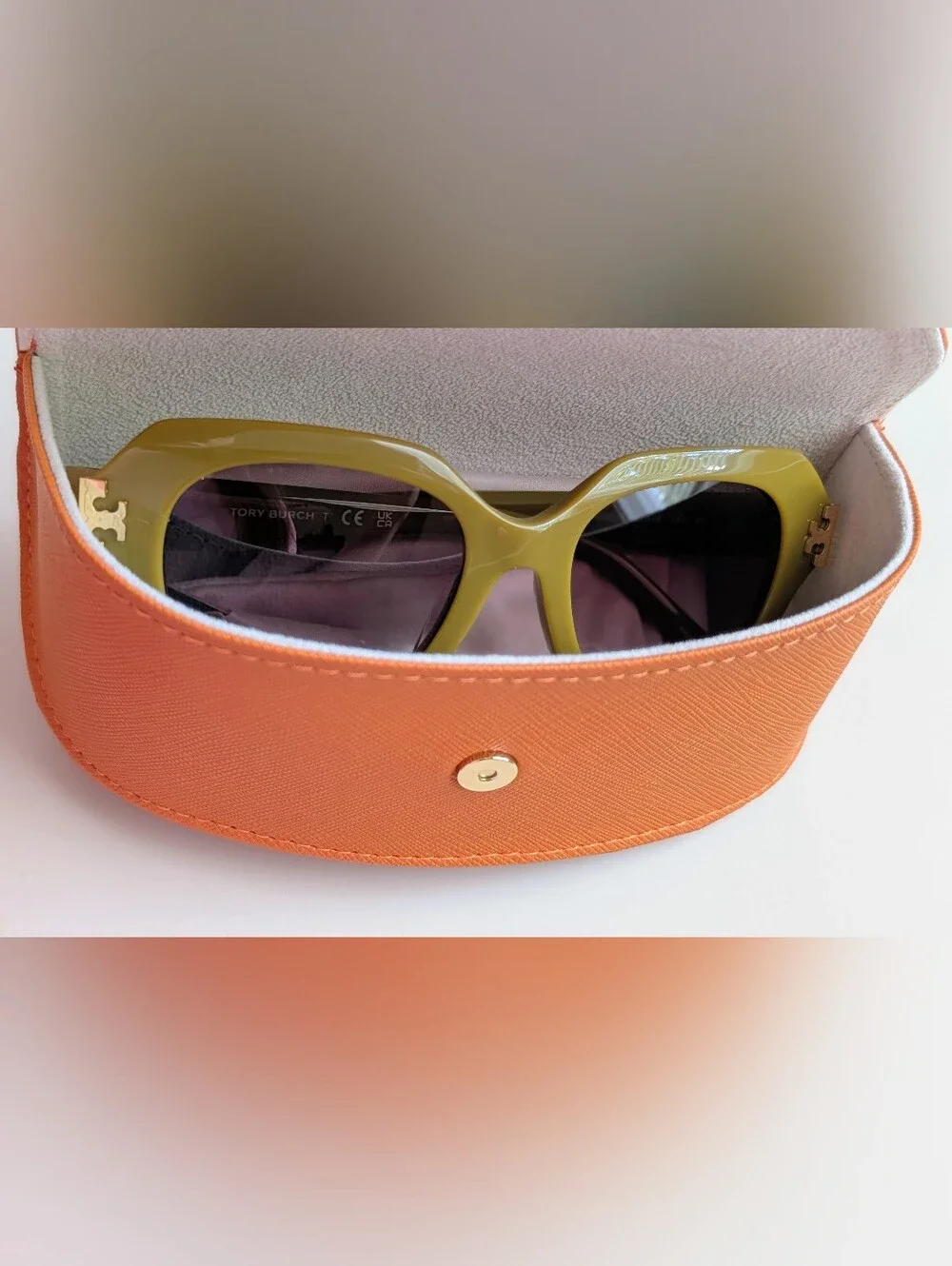 NIB Tory Burch 51mm Olive Cat Eye Sunglasses Case Dust Bag